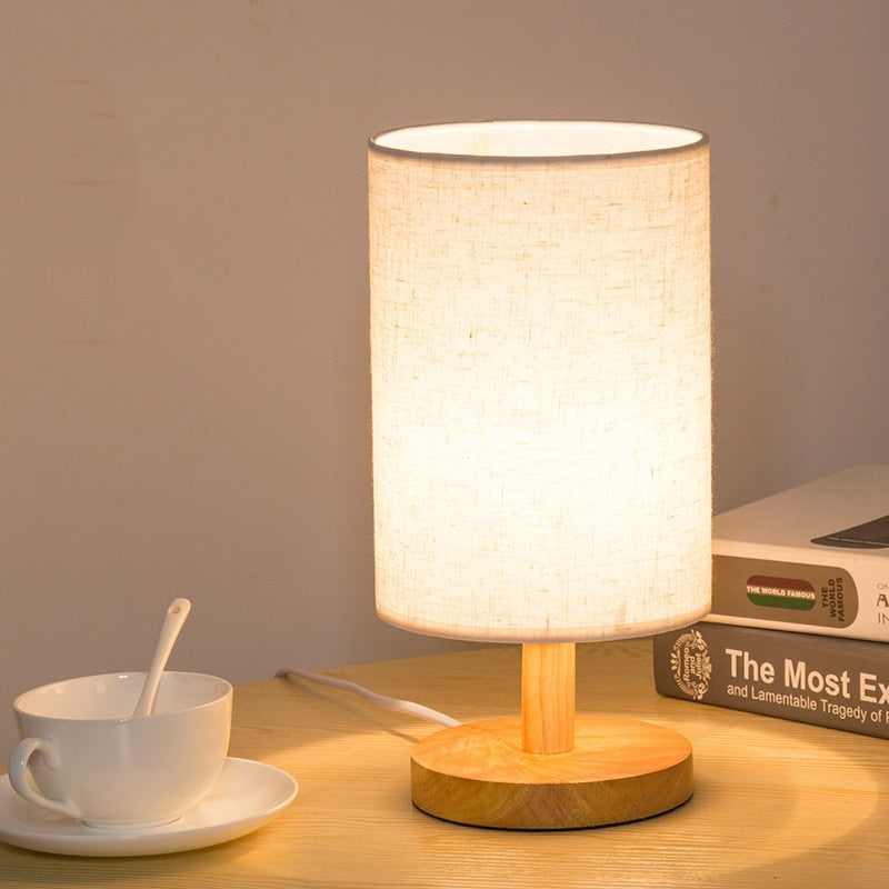 Simple Modern Table Lamp - Vermilton